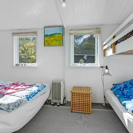 Lovely In With House Sea View